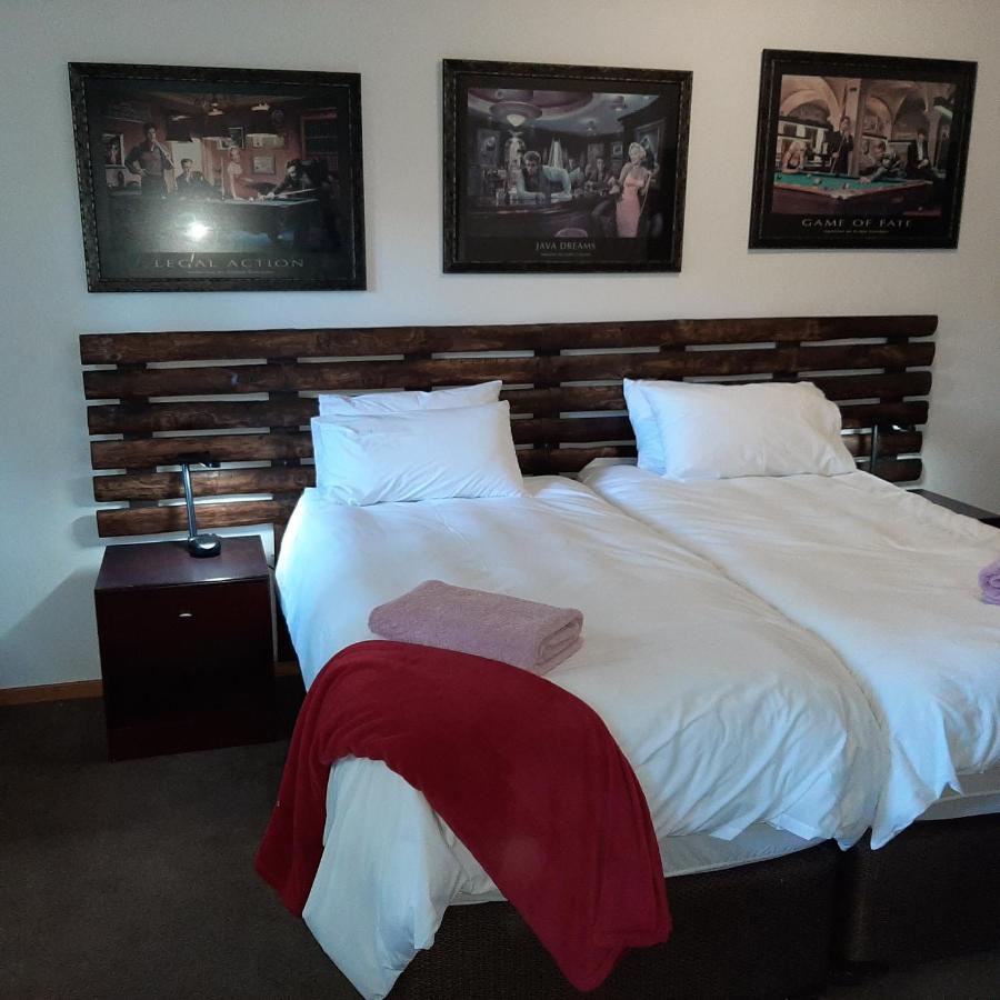 Wayside Lodge Waterval Boven Bagian luar foto