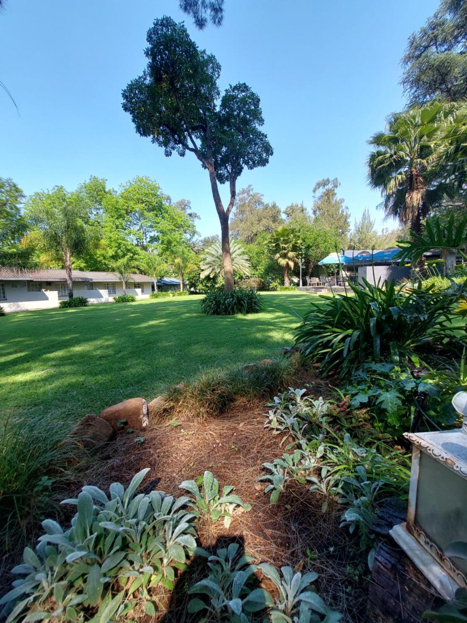 Wayside Lodge Waterval Boven Bagian luar foto
