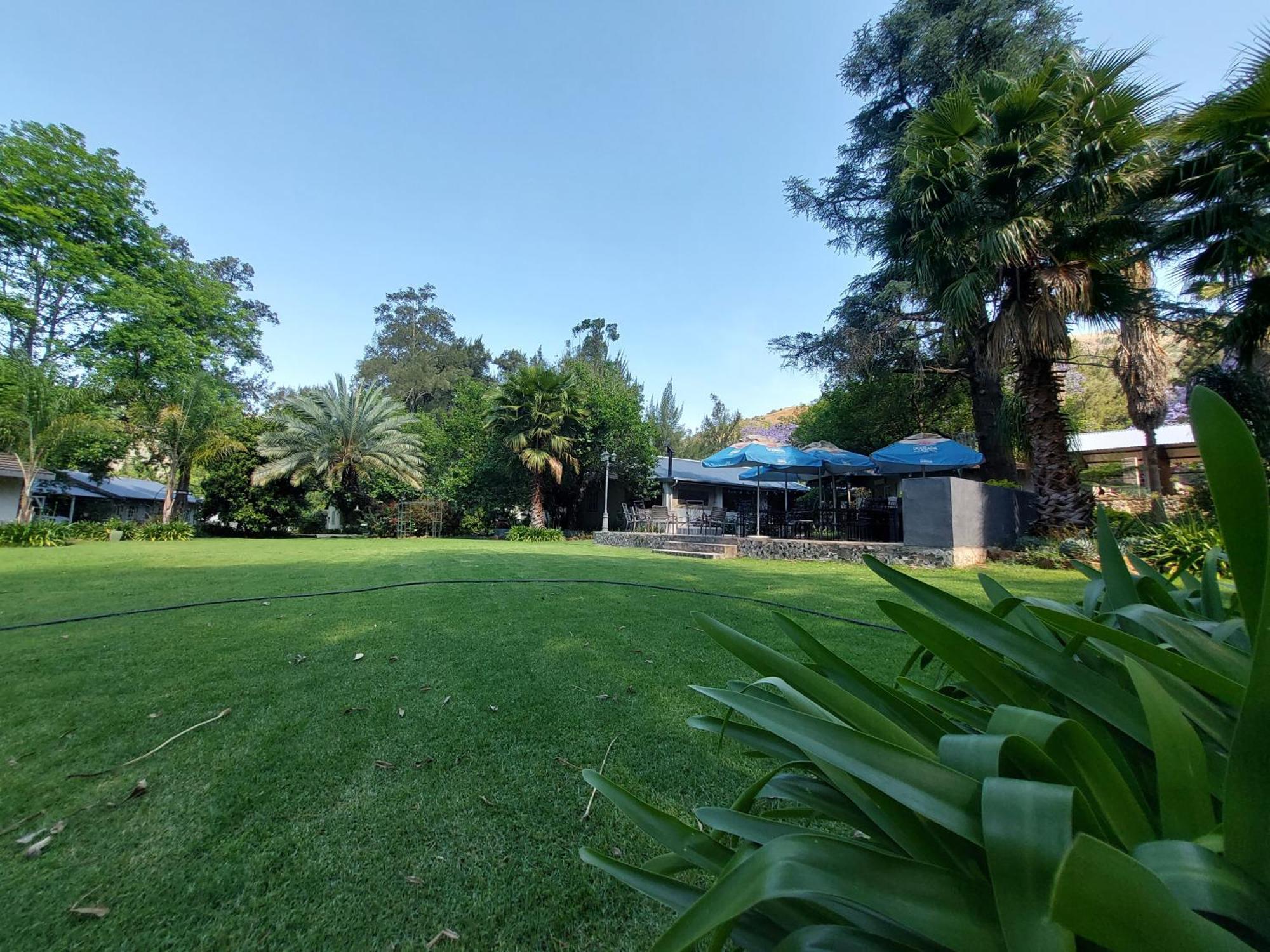 Wayside Lodge Waterval Boven Bagian luar foto