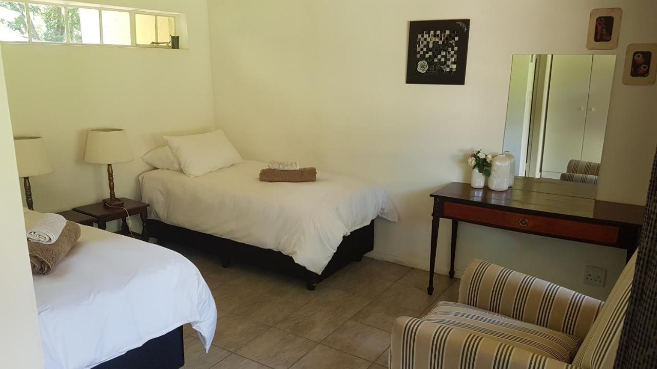 Wayside Lodge Waterval Boven Bagian luar foto